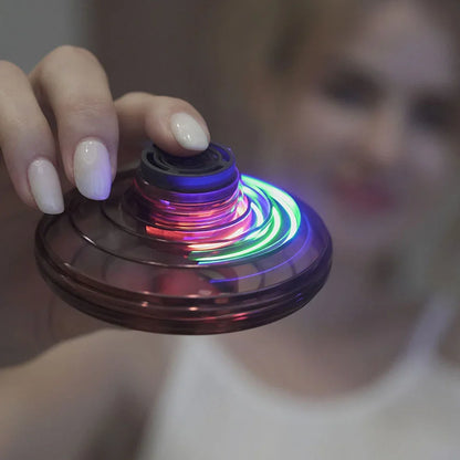 Magische fliegende Drohne UFO fliegender Spinner